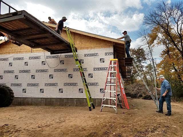 It's starting to look like a house!
